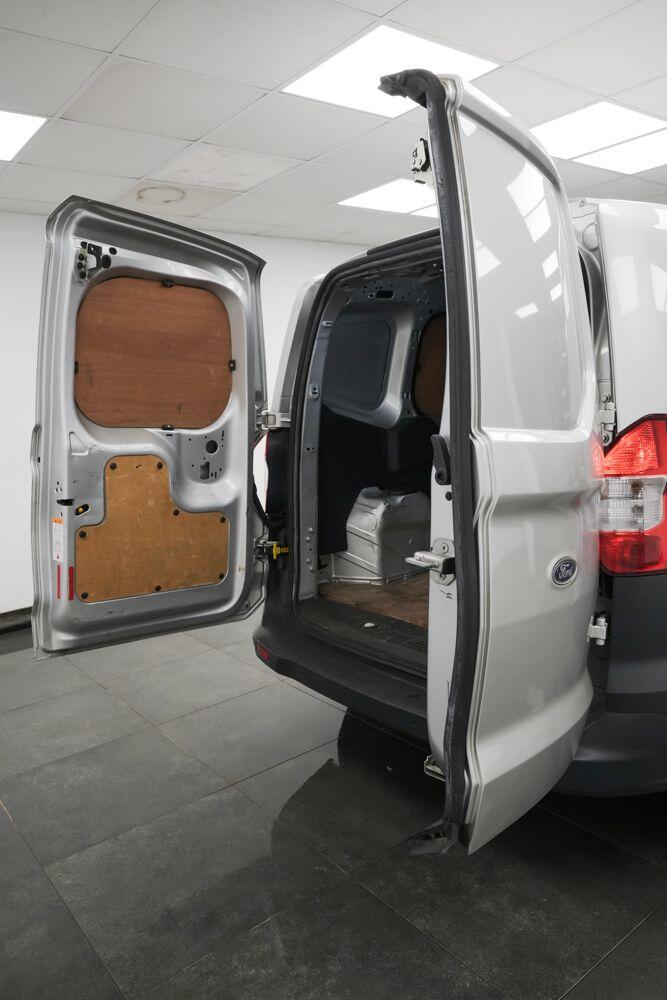  Ford Transit Courier 1.6 TDCi Trend L1 Euro 5 5dr Diesel Manual
