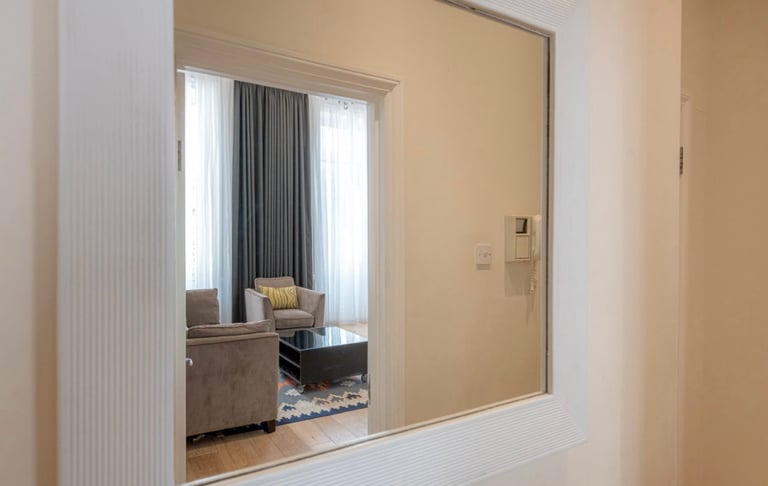 Mayfair (17) - 1 Bedroom Apartment - Short Lets - W1J - 1715 per week 