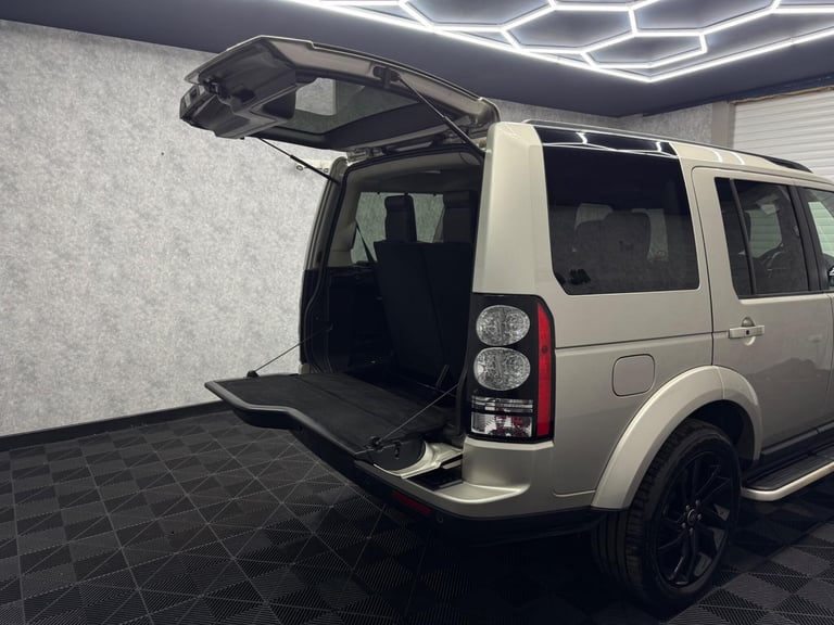 2015 Land Rover Discovery 4 3.0 SD V6 HSE Luxury Auto 4WD Euro 6 (s/s) 5dr ESTATE Diesel Automatic