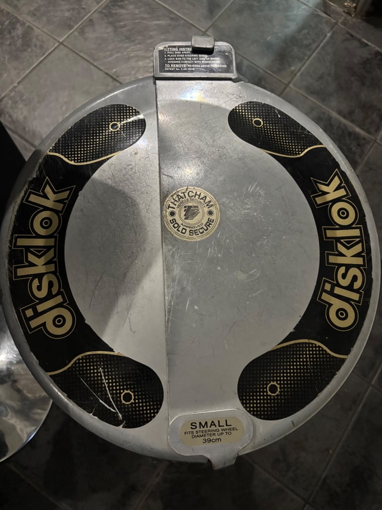 Disklok Steering Wheel Lock – Small (Fits up to 39cm)