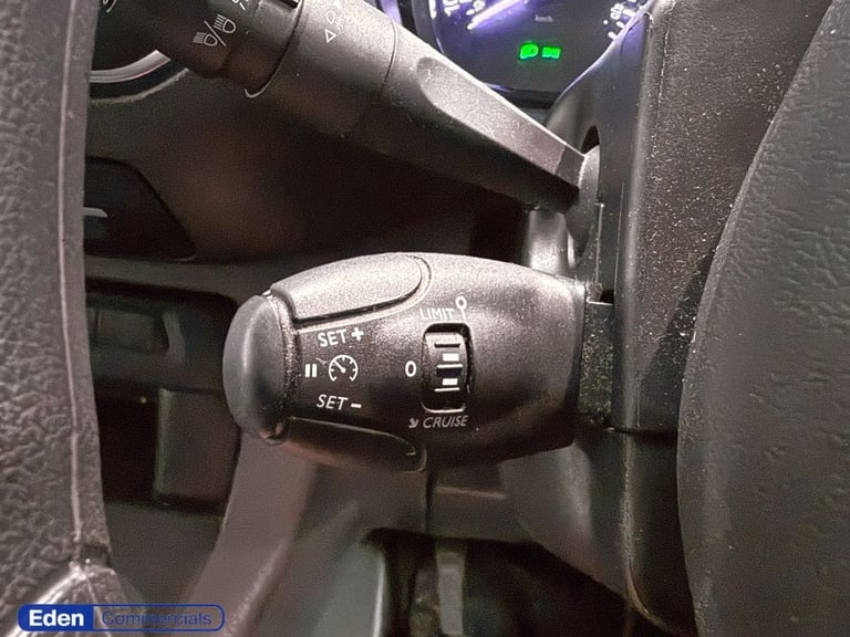 2021 Peugeot Expert 2.0 BLUEHDI PROFESSIONAL L2 121 BHP PANEL VAN Diesel Manual