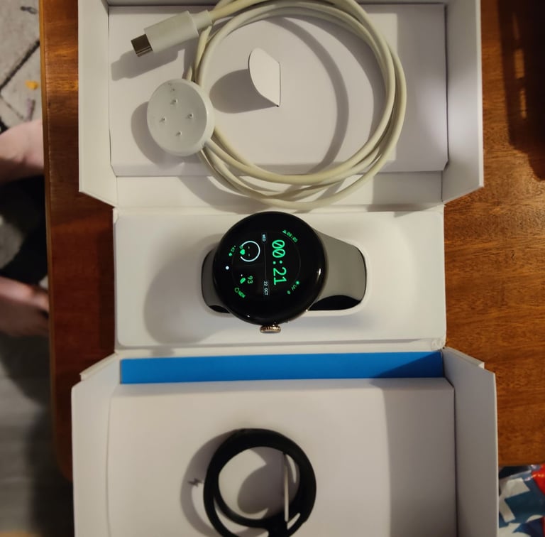 Google pixel 8 pro and pixel watch 2