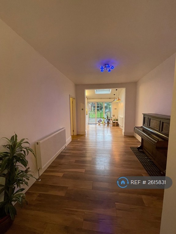5 bedroom house in Althorpe Road, Harrow, HA1 (5 bed) (#2615831)