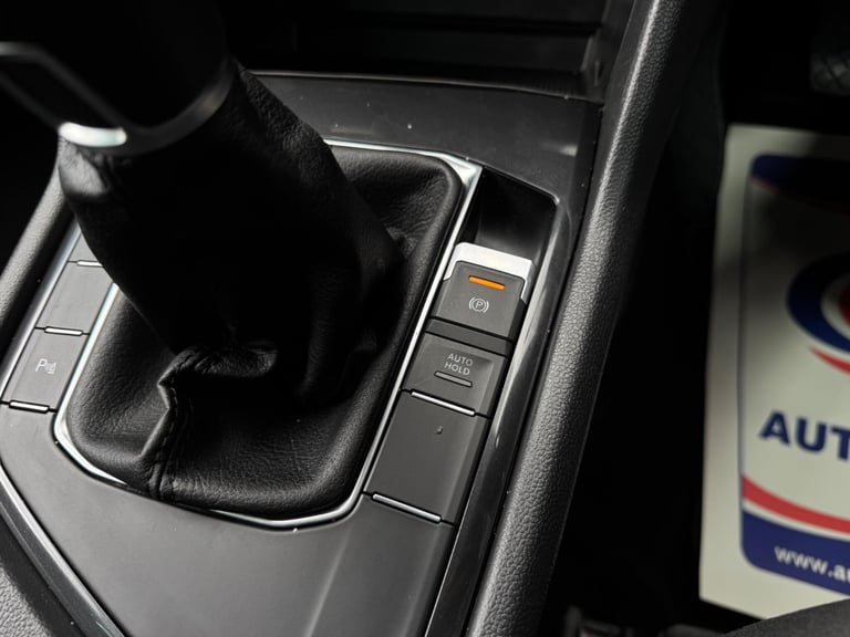 2017 Volkswagen Tiguan 2.0 TDI SE Euro 6 (s/s) 5dr ESTATE Diesel Manual