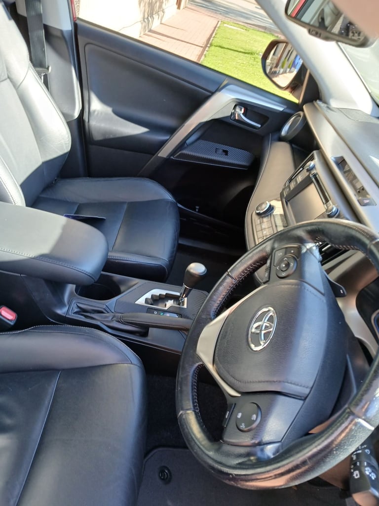 Toyota, RAV 4, Invincible, 2013, 2231 (cc), 5 doors