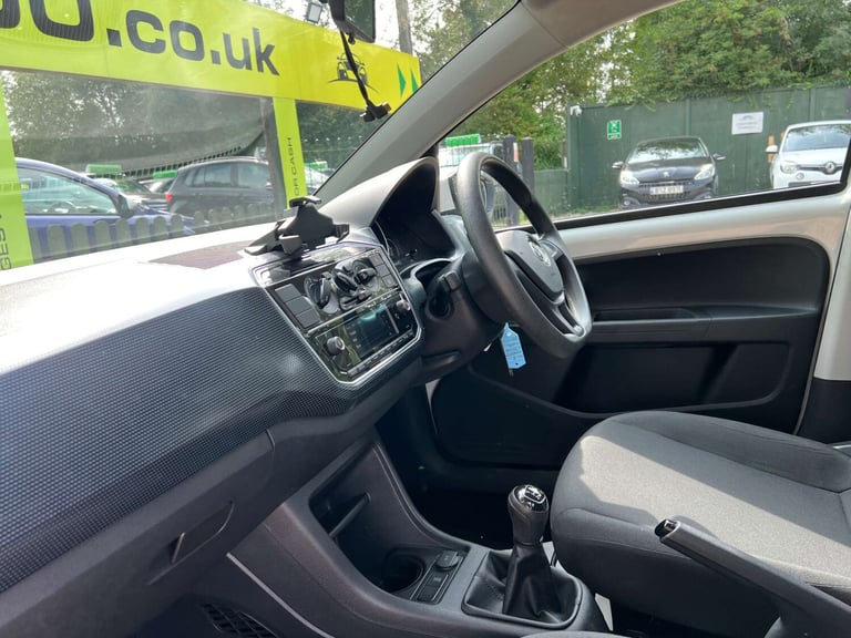 2017 Volkswagen up! 1.0 Move Up 5dr Hatchback Petrol Manual