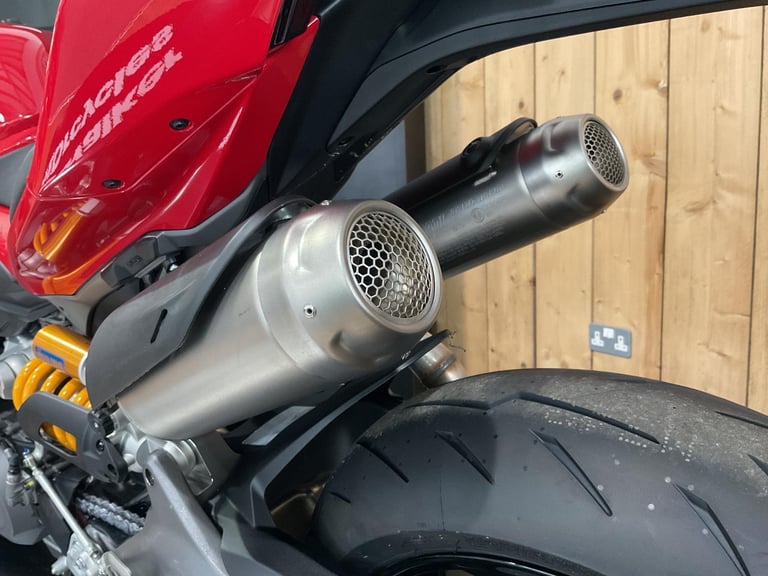 Ducati Streetfighter V2S 2025 LOW RATE FINANCE 4.9%APR HP & PCP! ORDER NOW!