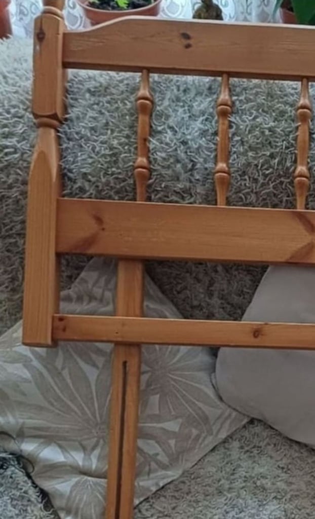 💥Single headboard✨️REDUCED TO GO TODAY 