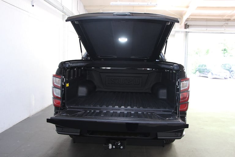 2025 Isuzu D-Max TD V-Cross Double Cab 4x4 [164] (FREE MAINLAND UK DELIVERY !!) Pick Up Diesel Ma...