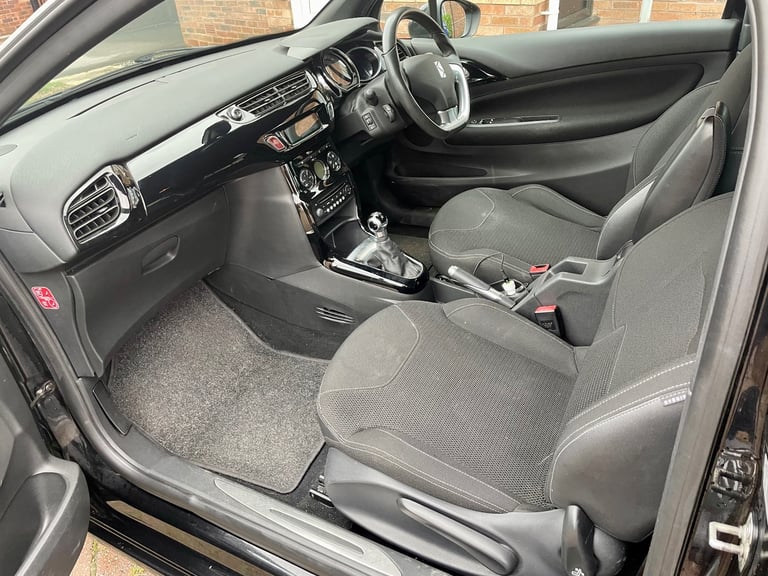 Citroen Ds3 1.6 petrol, JUST 58,000 miles, full history, new tyres & wheel refurb, gorgeous car 