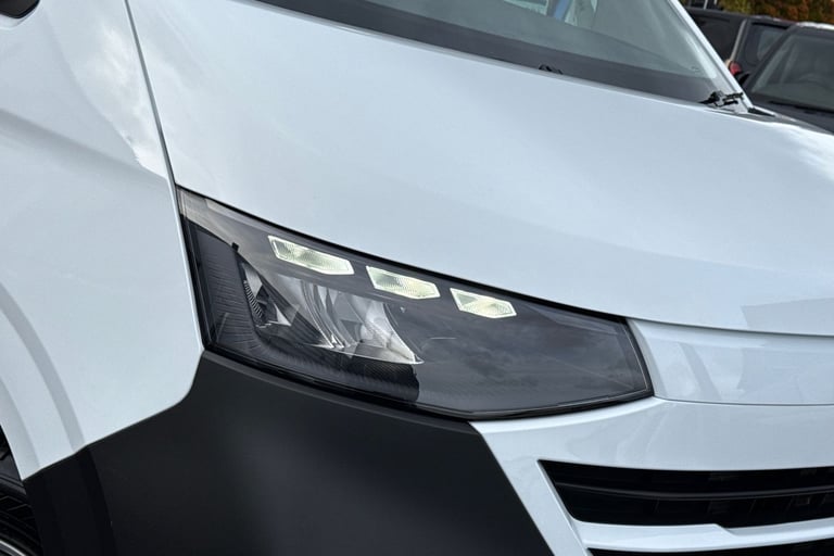 2025 Volkswagen Transporter Commerce Plus 2.0 TDI 110 PS 6sp Manual Van DIESEL Manual