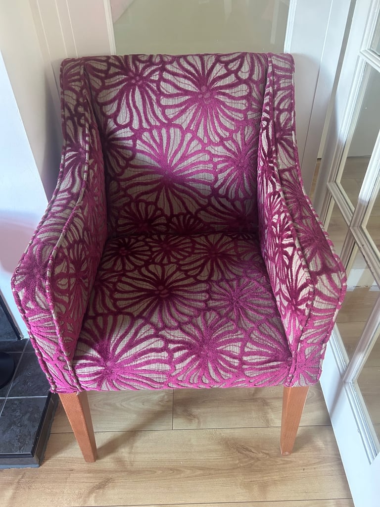 image for Pink/purple chair - excellent condition 
