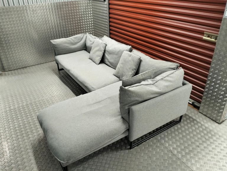 MADE CORNER SOFA DELIVERY AVAILABLE TODAY 