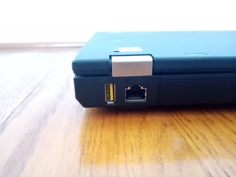 Lenovo T430 i5 laptop for sale with Charger (Mint Condition)