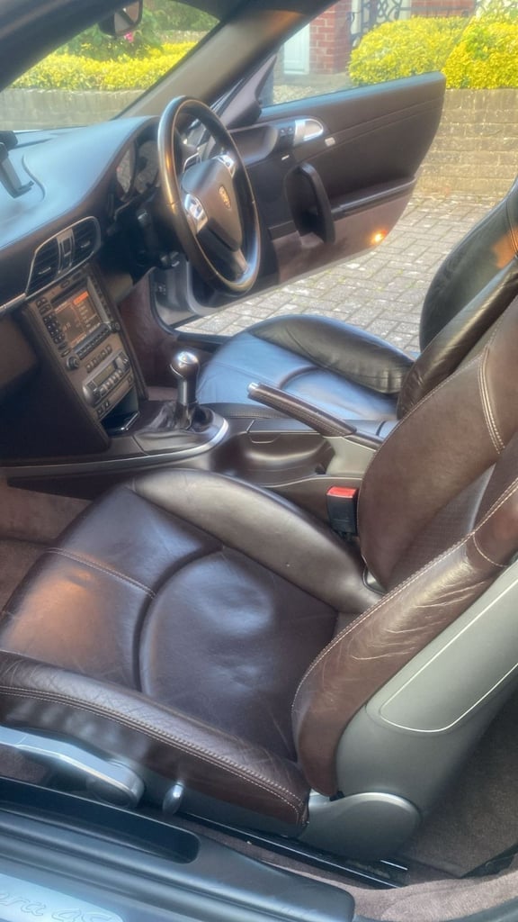 Porsche, 911, Coupe 4S, 2006, Manual, 3824 (cc), 2 doors