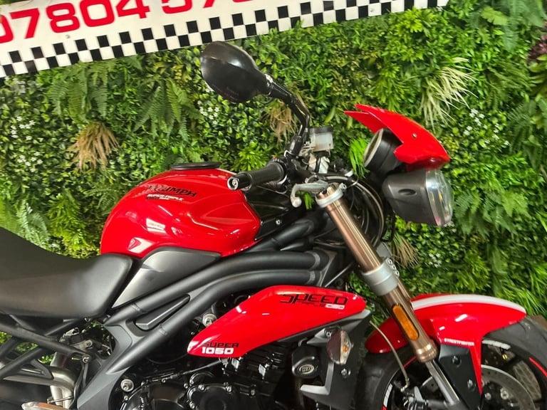 Triumph Speed Triple 1050 free delivery 