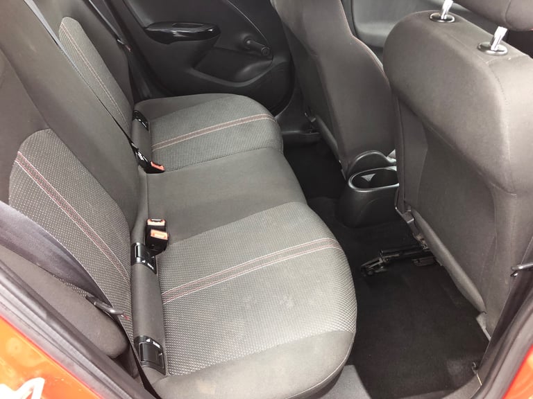 VAUXHALL CORSA 1.4 E/F SRI(2 OWNERS,82K,FSH,GOOD MOT,£35 TAX,IDEAL FIRST CAR)