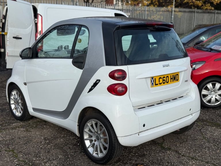 2010 smart fortwo Passion mhd 2dr Softouch Auto [2010] COUPE PETROL Automatic
