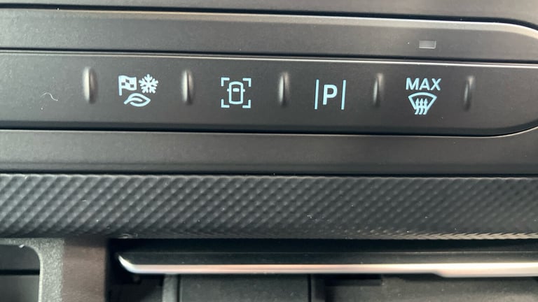 2025 Ford Transit Custom 320 L2 Diesel Fwd 2.0 EcoBlue 136ps H1 Double Cab Van Limited Auto Crew ...