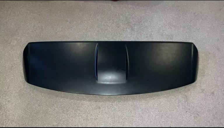 Land Rover Range Rover Sport  L494 2014-22 Genuine Rear Spoiler NEW  