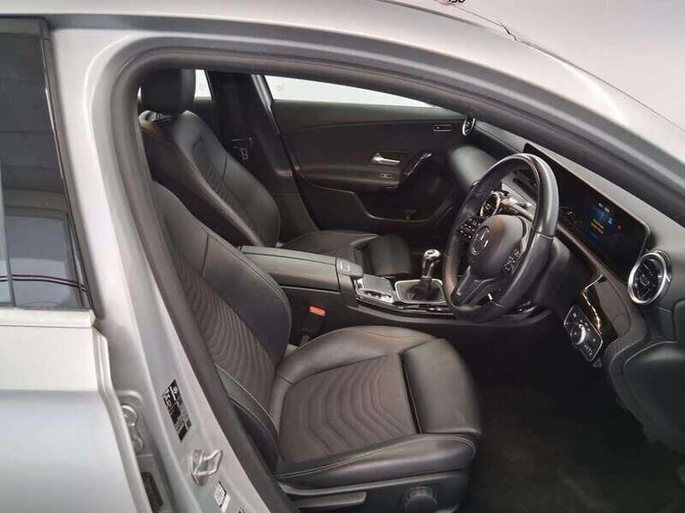 2019 Mercedes-Benz A-Class 1.3 A180 SE (Executive) 5dr HATCHBACK Petrol Manual