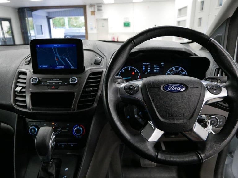 2022 TRANSIT CONNECT 1.5 EBL 120 BHP L2 250 TREND AUTOMATIC ( SAT NAV + AIR CON)