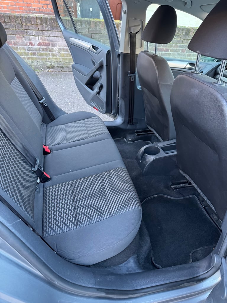 Volkswagen, GOLF, Hatchback, 2012, Manual, 1197 (cc), 5 doors