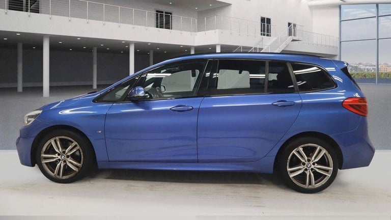 2017 BMW 2 Series 220i M Sport 5dr Step Auto ESTATE PETROL Automatic