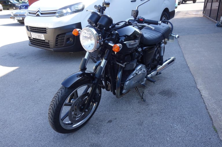Triumph Bonneville BONNEVILLE 865 SE 2009/09