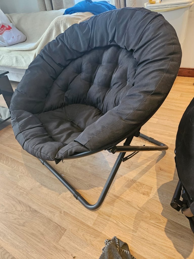 image for Folding lounge chairs x2