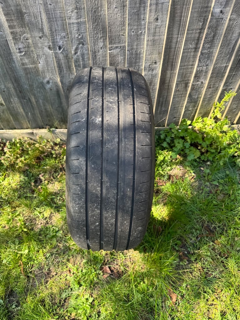 Goodyear Eagle F1 Asymmetric 6 225/55 R17