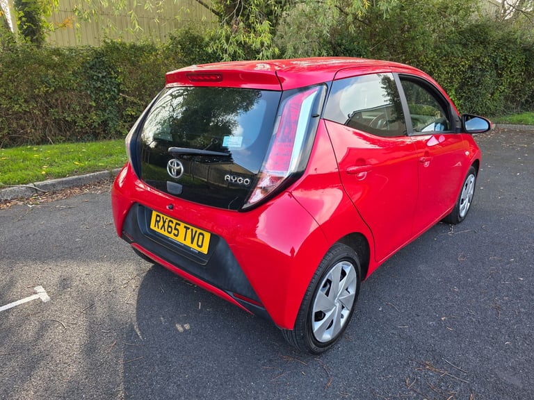 Toyota, AYGO, Hatchback, 2015, Manual, 998 (cc), 5 doors, euro 6, Peugeot 108, Citroen C1