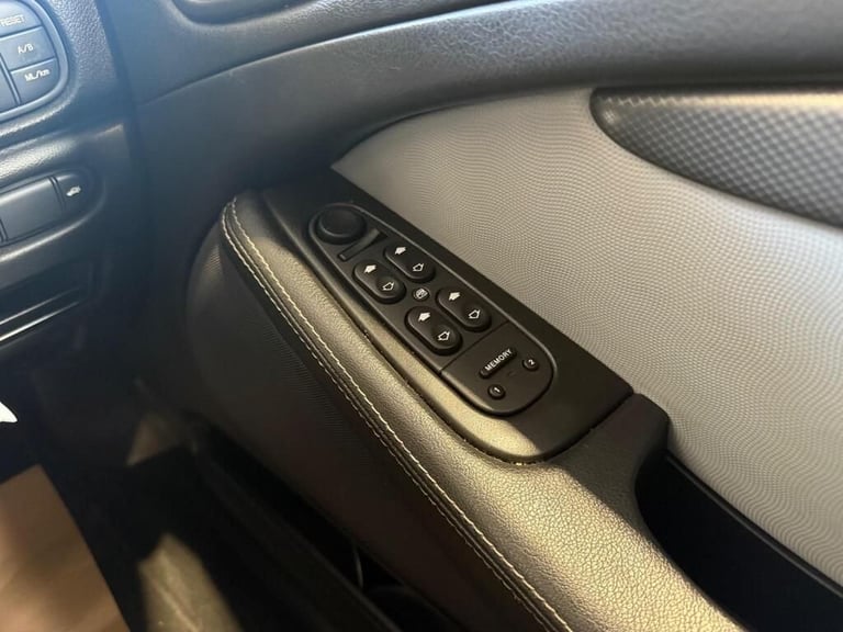 2007 Jaguar S-Type 4.2 V8 R 4dr Auto SALOON PETROL Automatic