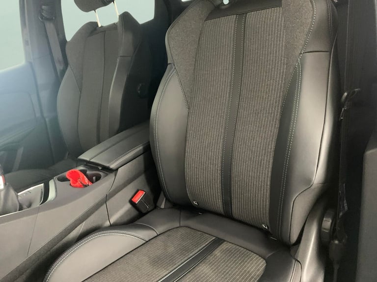 2022 Peugeot 3008 1.5 BlueHDi Allure 5dr HATCHBACK DIESEL Manual