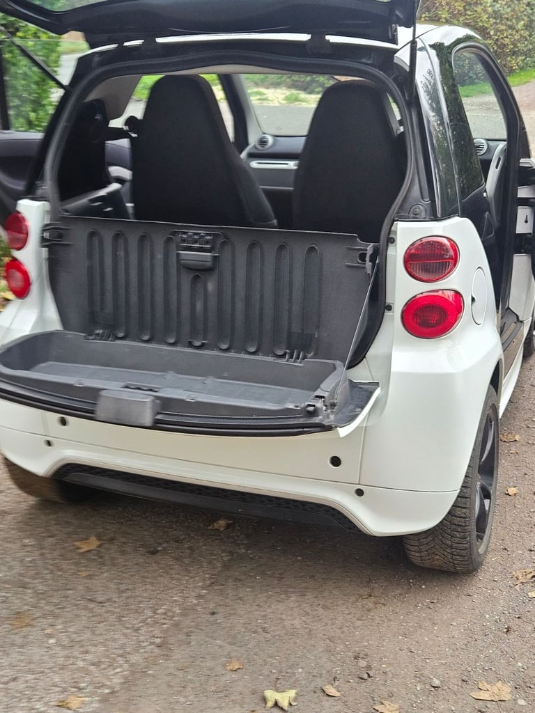 Smart, FORTWO COUPE, Coupe, 2014, Semi-Auto, 999 (cc), 2 doors