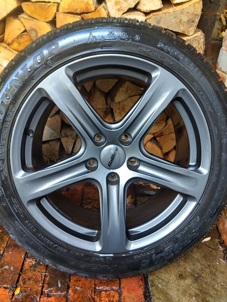 18' Calibre Gunmetal Grey Alloys with Dunlop Winter Sports 255/45r18 winter tyres 