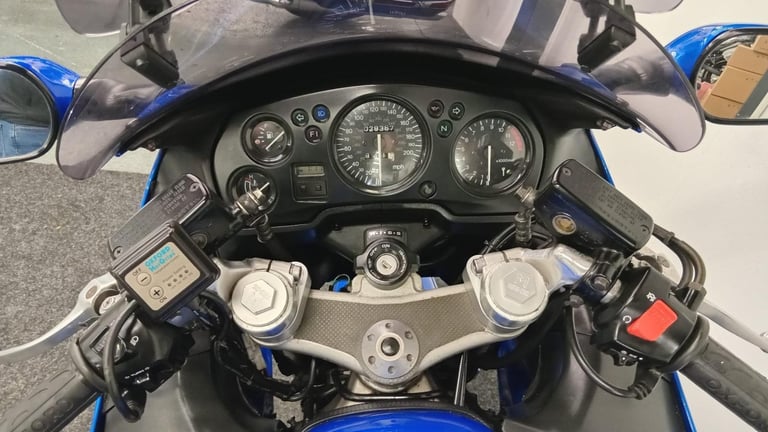 HONDA CBR1100XX ** 12 MONTH MOT - CRASH BOBBINS - REAR HUGGER ** 