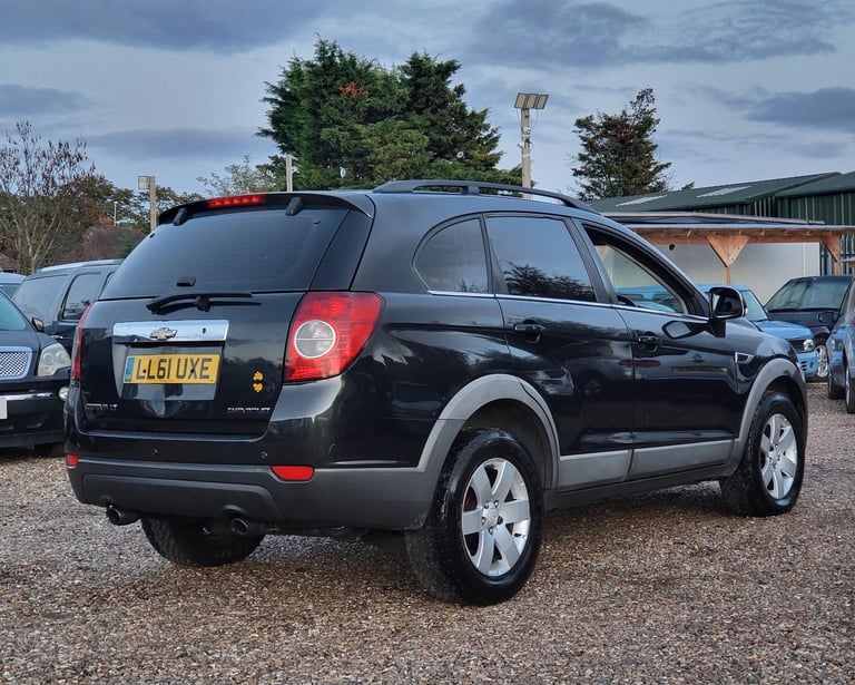 2012 FACELIFT CHEVROLET CAPTIVA 2.2 VCDi LT 5 DOOR 7 SEATER AUTOMATIC BLACK