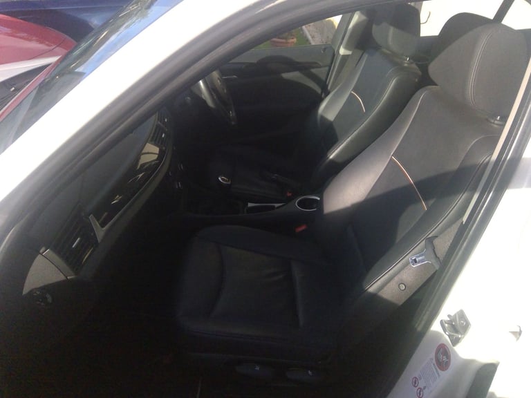 BMW, X1, Estate, 2014, Manual, 1995 (cc), With ENGINE FAULT
