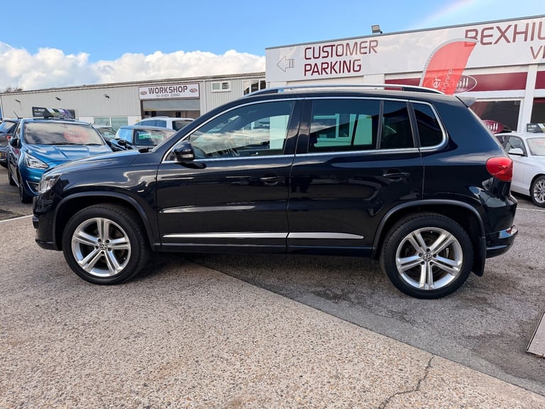 2015 Volkswagen Tiguan R LINE TDI BLUEMOTION TECH 4MOTION DSG Estate Diesel Automatic