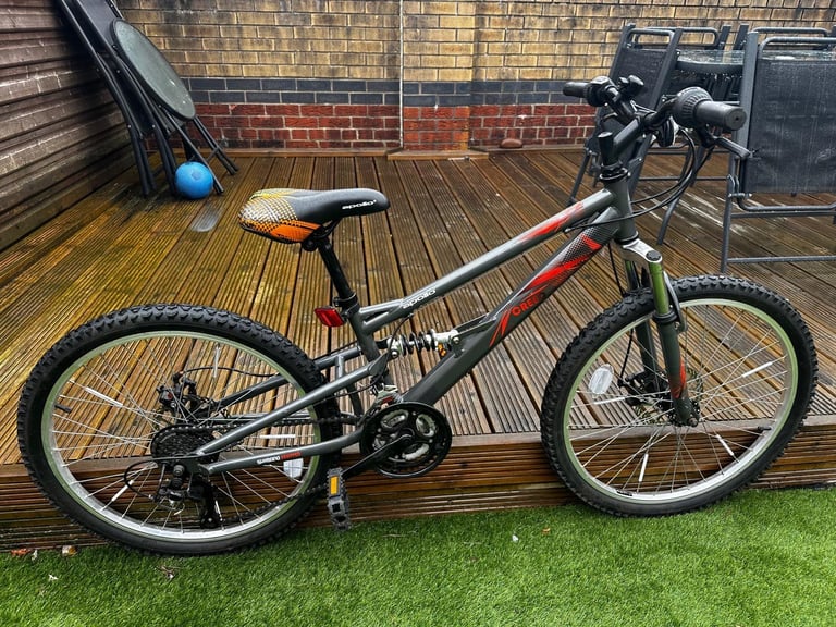 Apollo Creed Junior Mountain Bike