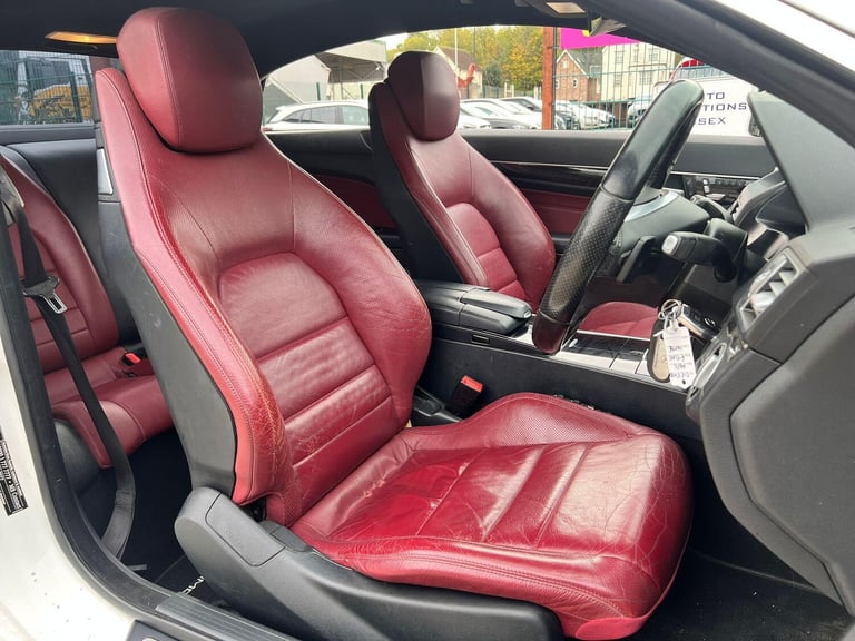 2015 Mercedes-Benz E Class E220 BlueTEC AMG Line Premium 2dr 7G-Tronic COUPE DIESEL Automatic