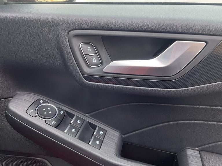 2021 Ford Kuga 2.5 Duratec 14.4kWh ST-Line X Edition SUV 5dr Petrol Plug-in Hybrid CVT Eur HATCHB...
