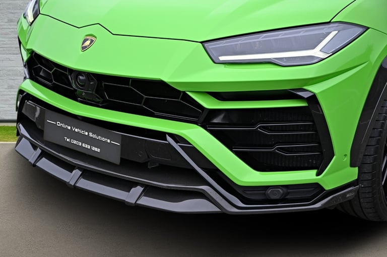 LAMBORGHINI URUS [URBAN NERO] 4.0T V8 BI-TURBO PETROL AUTO 4X4 2022 [71] GREEN