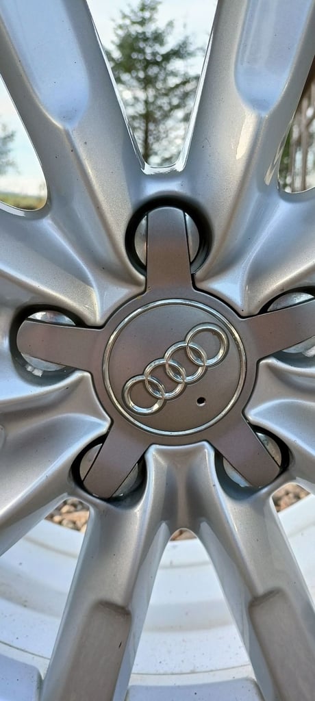 image for WINTER TYRES X 4 - LIKE NEW