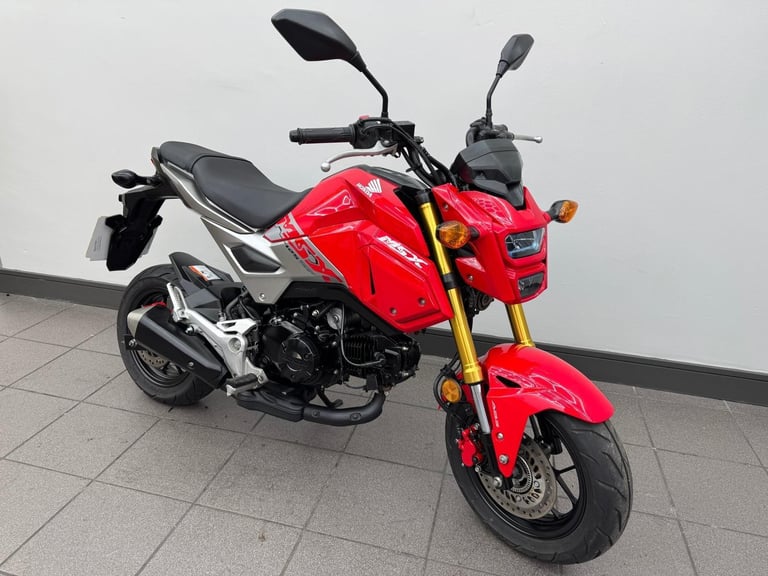 HONDA MSX 125 GROM RED, 2021 70REG ONLY 4,884 MILES 125CC USED MOTORBIKE