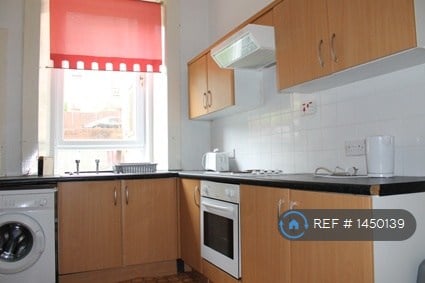 2 bedroom flat in West Graham Street, Glasgow, G4 (2 bed) (#1450139)
