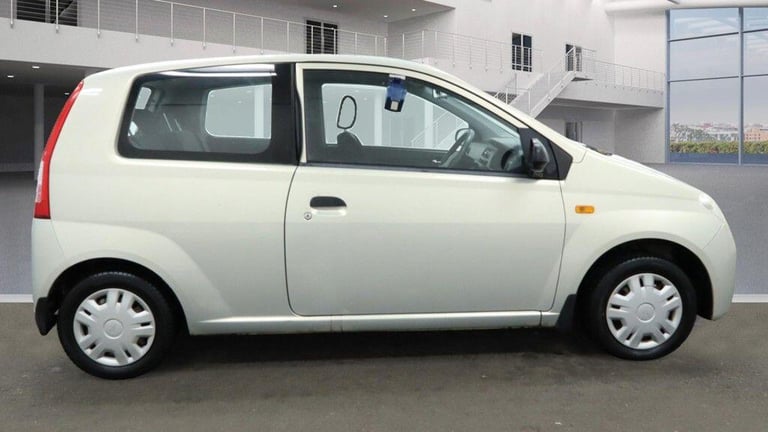 2004 Daihatsu Charade 1.0 EL 3dr Auto HATCHBACK PETROL Automatic
