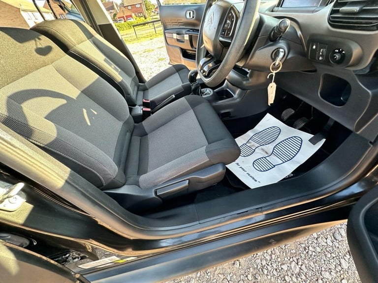 2016 Citroen C4 Cactus 1.2 PureTech Touch 5dr HATCHBACK PETROL Manual