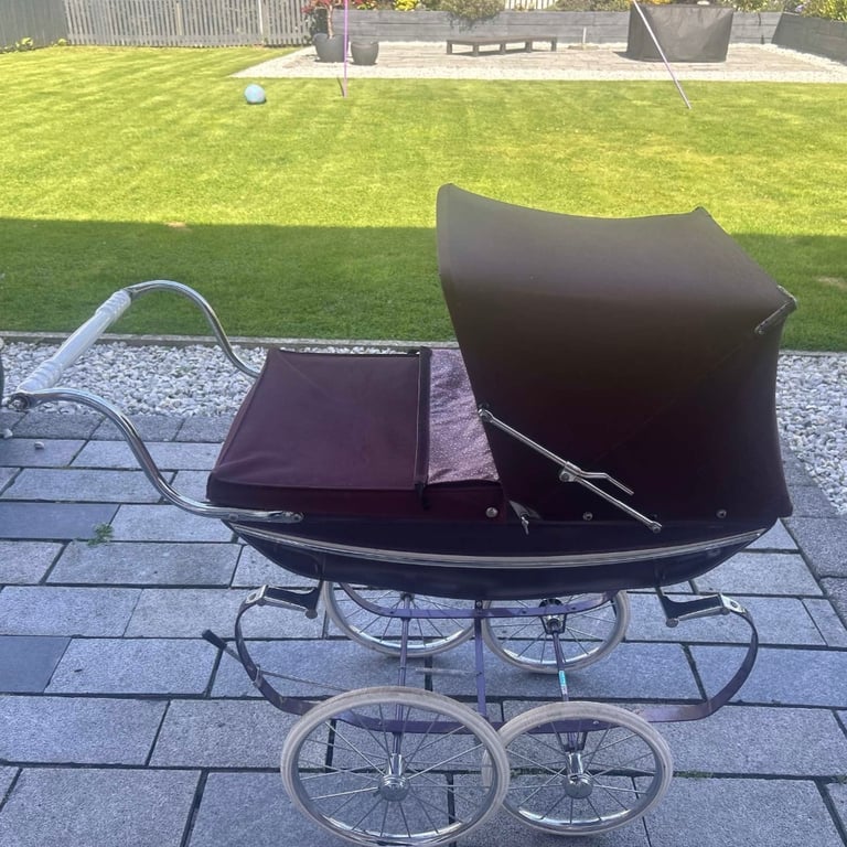 Gumtree prams online